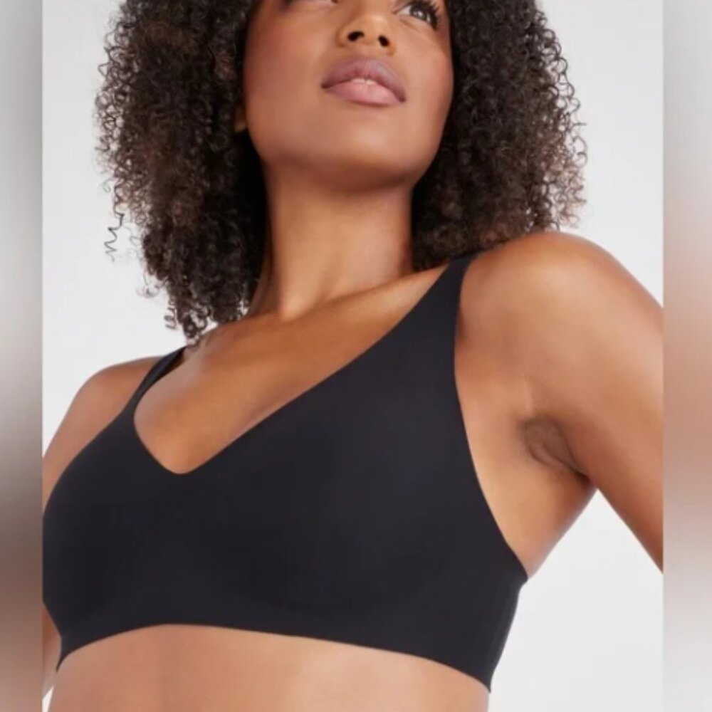 NWT KNIX Revolution V-Neck Wireless Bra-Black